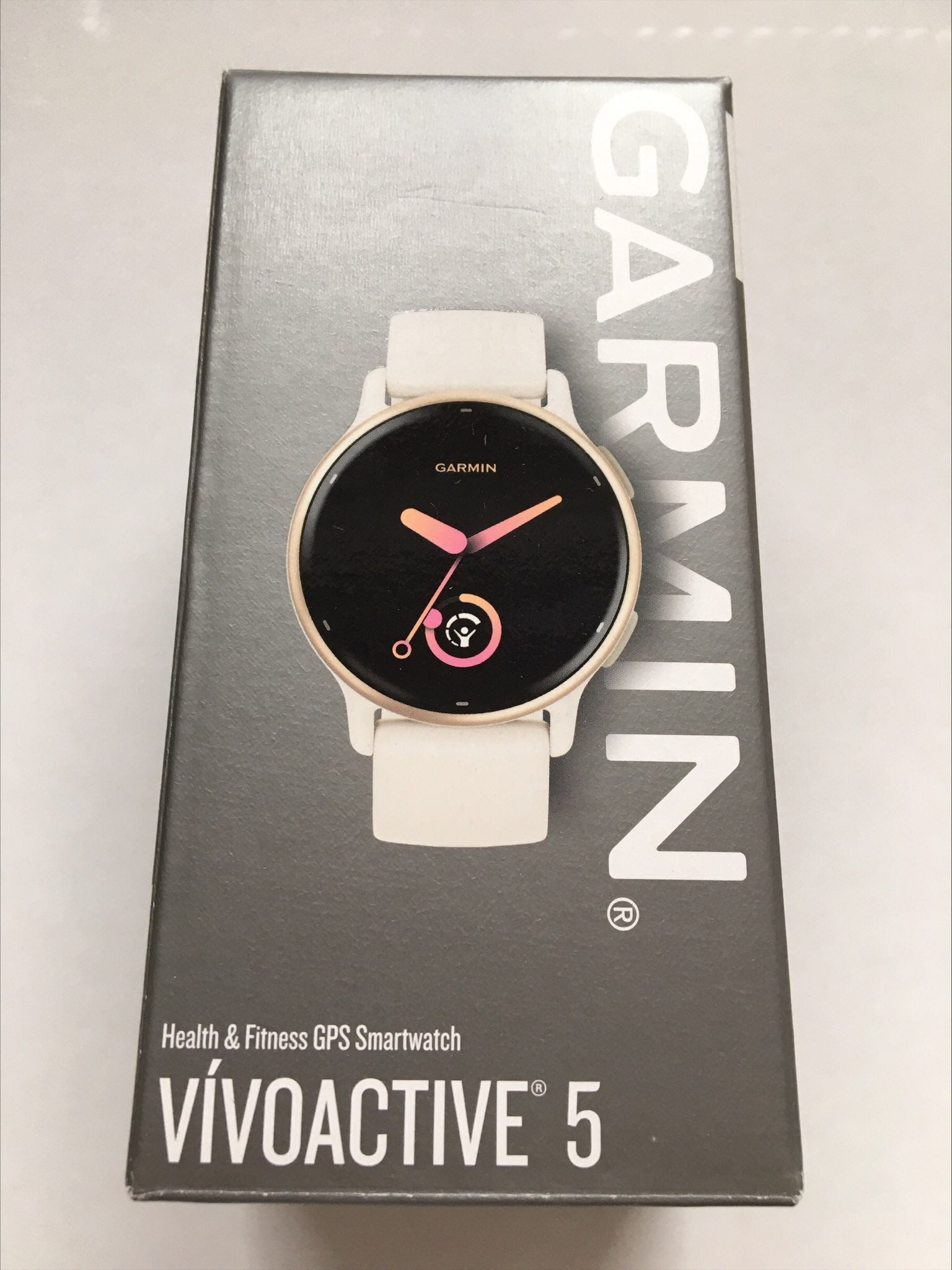 Garmin Vivoactive® 5 kremowy - OUTLET