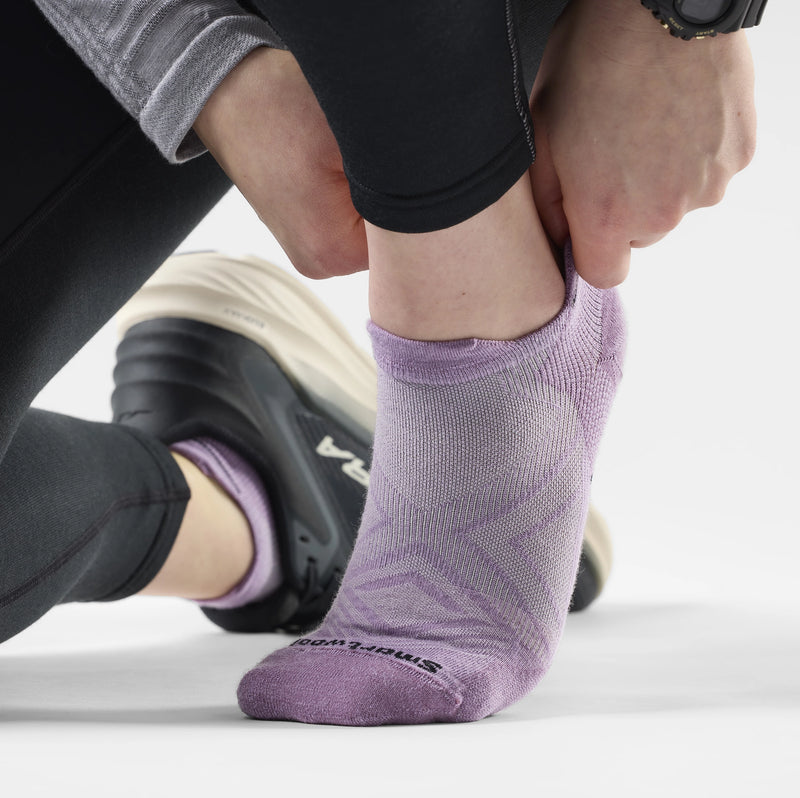 Smartwool Run Zero Cushion Low Ankle – damskie skarpety do biegania, rozmiar M, Purple Dawn
